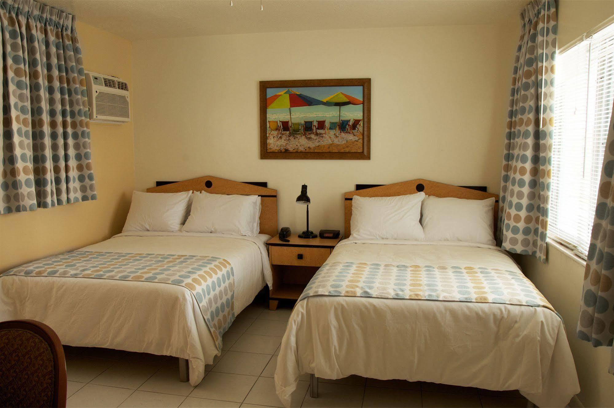 Great Escape Inn Lauderdale-by-the-Sea Exterior photo